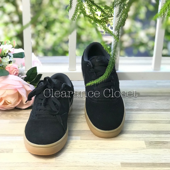 NWT Nike SB Check Solar Suede Black WMNS - Picture 3 of 7